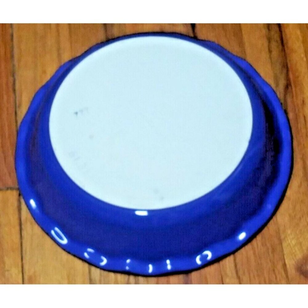 VTG Emile Henry Souffle Baking Dish France Blue Round Ruffled Scalloped Edge EUC